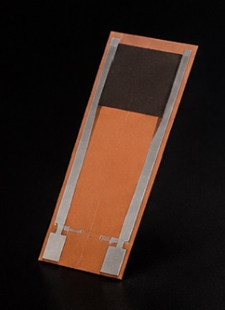 Gii thin film microheater element with glowing edges
