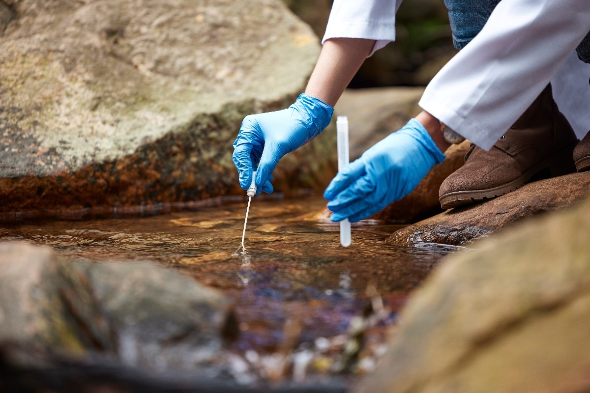 The increasing need for real-time, in-situ detection of pollutants